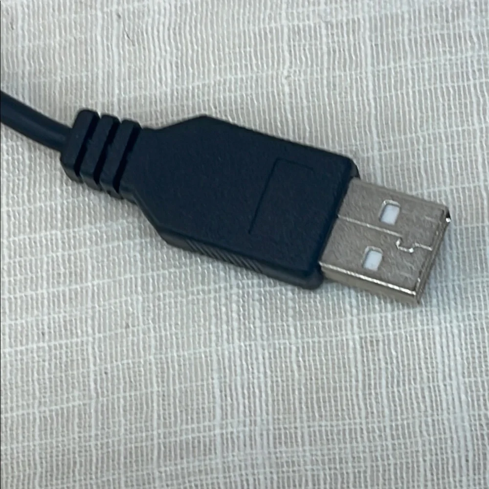 Lenovo Essential Full HD 1080P Webcam